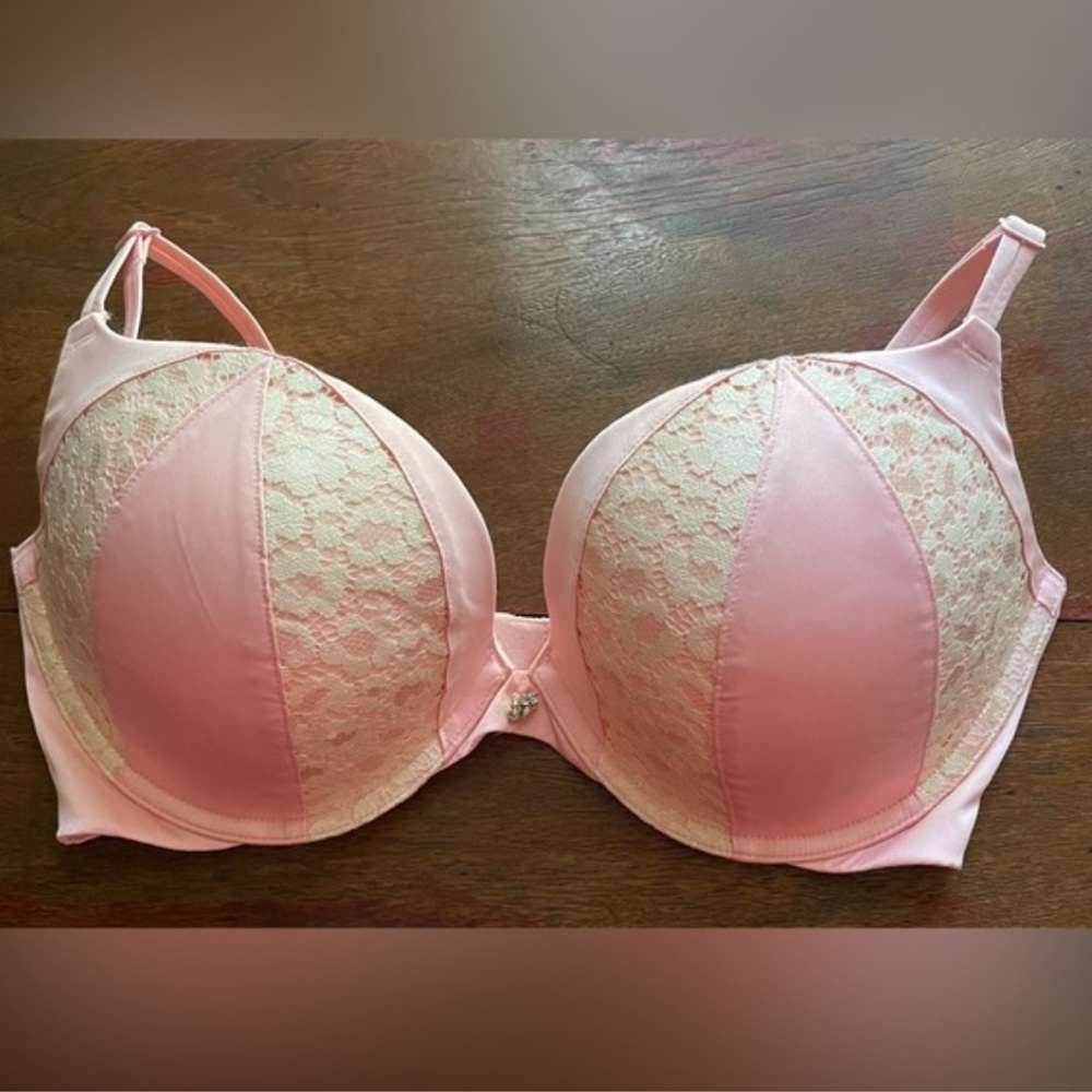 Victoria Secret Very Sexy 34DD Bra satin & lace rhinestone